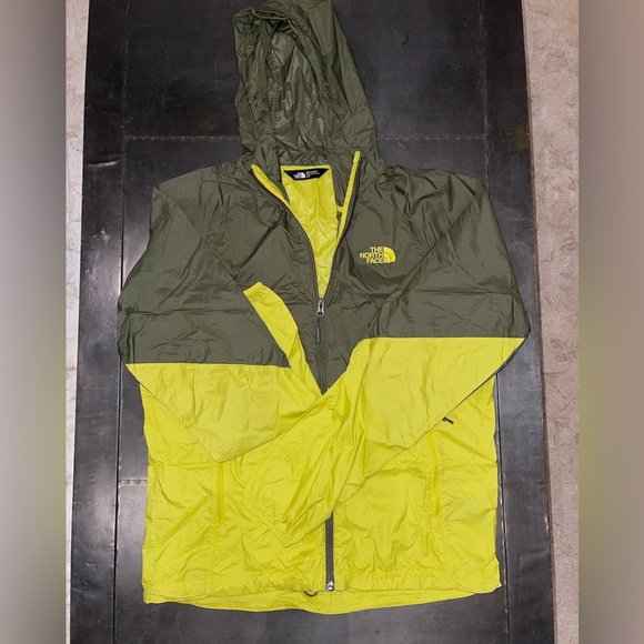 The North Face Men’s Cyclone Windwall Windbreaker - Picture 1 of 6